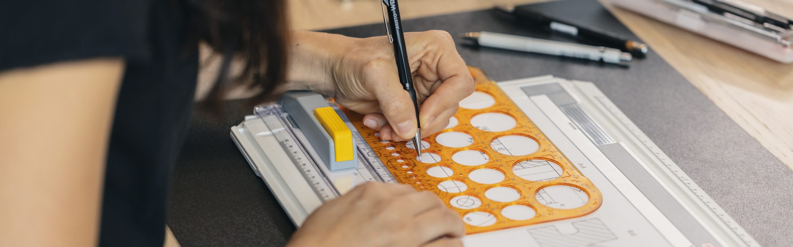 ARISTO - die Nummer 1 im Technischen Zeichnen